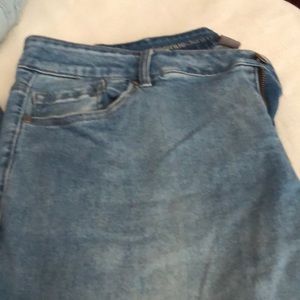 Avenue denim skinny 👖 light blue